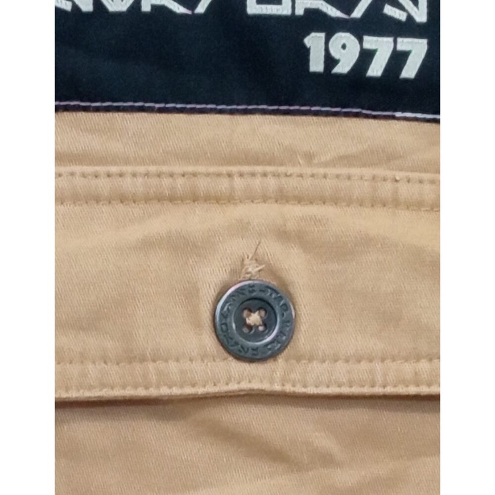 Disney Parks Star Wars Mens Brown 1977 Patch Rebal Button Up Long Sleeve Size XS - Picture 6 of 10
